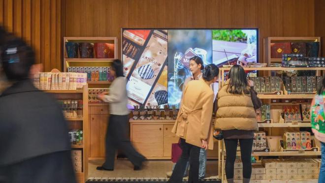 牌Sagrada Madre加速布局线下快闪店pg电子中国网站中式线香越来越火阿根廷香薰品(图6)